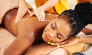 Luxuria Beauty Bar | 90-Minute full body massage for 1