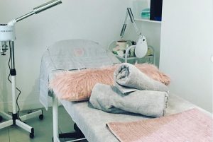 Toned and Polished | Classic Lash Extensions