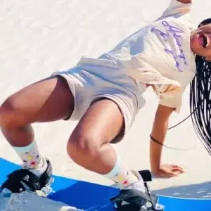 OnTours | Sandboarding party package for up to 10 kids