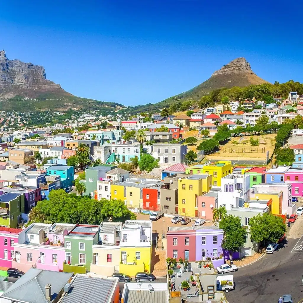 Top 10 Must-Visit Tourist Attractions in Cape Town