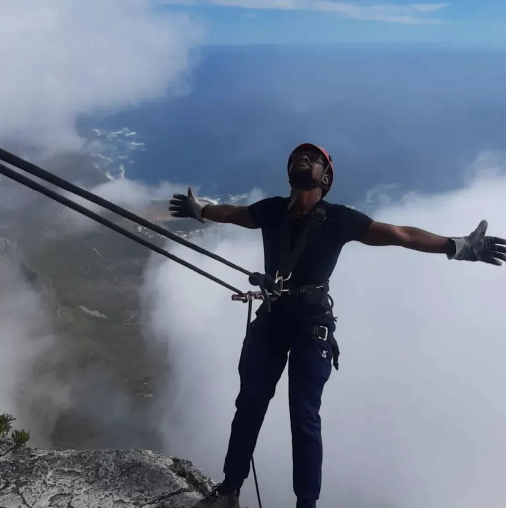 Abseiling Down Table Mountain in Cape Town: An Adventure of a Lifetime