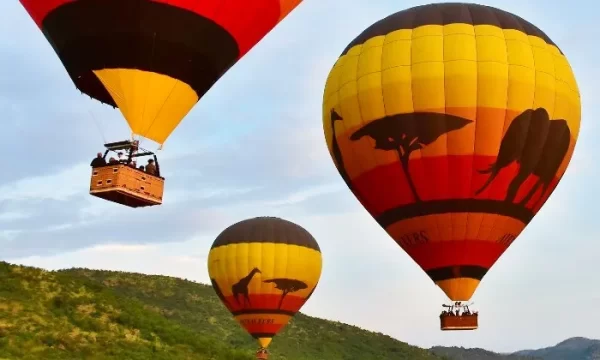 Mankwe GAMETRACKERS | A Safari Hot Air Balloon Experience Including Breakfast and Bubbly for 1