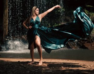 Durban Flying Dress | A 1-Hour Creative Flying Dress Photoshoot for 1
