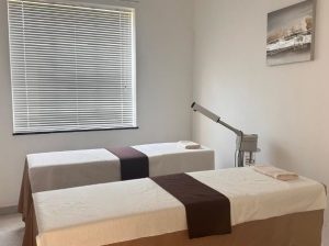 Finishing Touch Beauty Parlour | Cosy Winter Package for 2