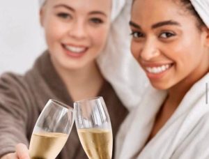 Herspace Wellness | 90 Minute Couples Spa Package