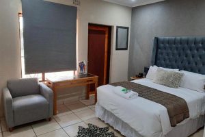 RRT Retreat Oasis Alberton | One Night Stay with Breakfast and Massage for 2 Weekend