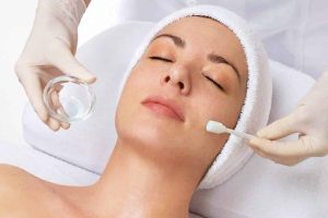 RI Aesthetics | Choice of Chemical Peel with Mini facial & LED Treatment For 1