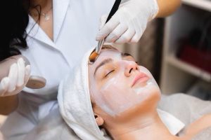 RI Aesthetics | Choice of Chemical Peel with Mini facial & LED Treatment For 1