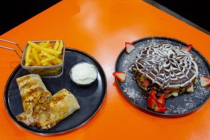 Syrian Deli | Chicken Shawarma, Chips and Dessert Pancake For 1