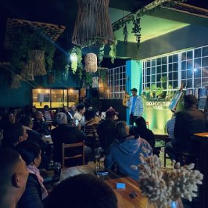 Ground Culture | A Comedy Evening Out For 2 Incl Burgers and Chips and Cocktails