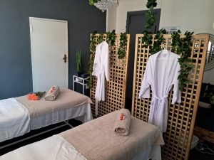 I-Spa Aesthetics | A 2 hr Dream Spa Package for 2 incl Welcome Drinks