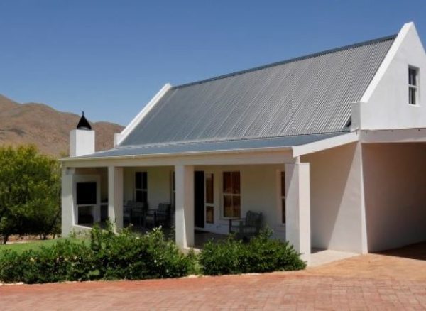 Orange Grove Farm | Your Choice Of A 4 Sleeper Cottage In The Mountains incl Private Pool