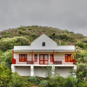 Orange Grove Farm | Your Choice Of A 4 Sleeper Cottage In The Mountains incl Private Pool