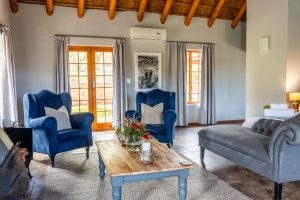 Orange Grove Farm | Take A Romantic Relaxing Getaway To The Moseberg Cottage