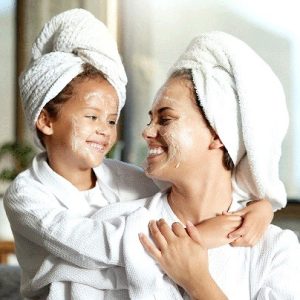 Care on Location | My Mommy And Me Spa Package Incl Light Lunch Or Sweet Treat