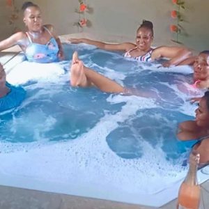 Ocean Motion Beauty Day Spa | Spa Day For 2 Incl Massage, Gel Toes, Jacuzzi and a Btl of Wine