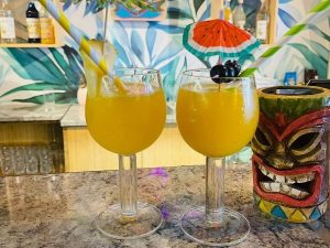 Kumu Aloha | Seafood Sunset Meal & Mimosa in Hawaii for 1