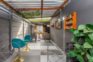 7 Palms Lodge and Spa | 1 Night Getaway Bliss for 2 With a Spa Pamper Package