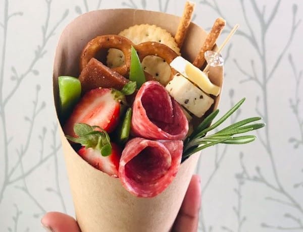 Urban Beauty Academy | 60 Min Couples Spa Package Incl a Charcuterie Cup & Champagne
