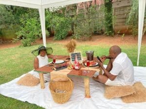 Vee Fab Beauty and Spa |  Sip N Paint Incl a Massage, Foot Scrub and a Btl of Wine for 2