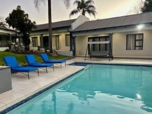 Deedo Sandton Guest House | A 1 Night Stay Incl a Full body Hotstone Massage For 2