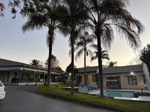 Deedo Sandton Guest House | A 1 Night Stay Incl a Full body Hotstone Massage For 2