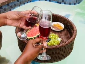 Epic Touch Sandton | Summertime Spa Package for 2 Incl Pool, Bubbly and Snacks (Copy)