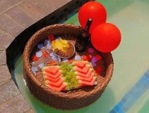 Epic Touch Sandton | Summertime Spa Package for 2 Incl Pool, Bubbly and Snacks (Copy)