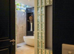 Mood Health Resorts | Stay For The Night and Indulge in a Milk Bath, Swedish Massage and a Body Mask For Two