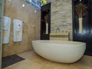 Mood Health Resorts | Stay For The Night and Indulge in a Milk Bath, Swedish Massage and a Body Mask For Two