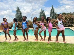 Big Mirage | Kiddies Party Venue Incl Lunch, Slushies, Popcorn, Bubble Tent, Jumping castle, Pool, up to 20 Kiddies
