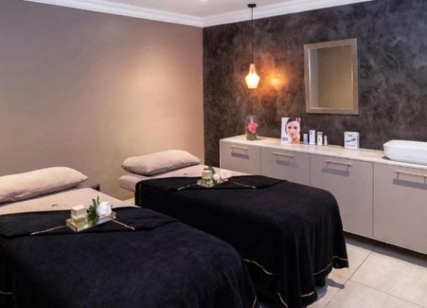 Angel Guest House| Relax with a 60 Min Spa Package for 2 Incl Hot Stone, Reflexology, Head Massage and Drinks