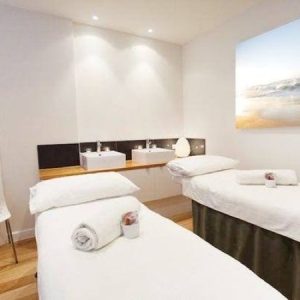 Constantia Hotel JHB | A 1Hr Spa Package for 2 Incl Head Massage, Reflexology and Hot Stone Massage