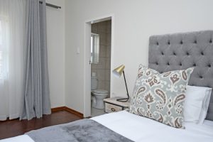 The Homestead Villa | Weekend Getaway for Twelve People In Our Luxury 6-Bedroom Villa All with Ensuite