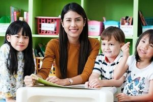 TEFL on the Beach | Qualify to Teach English Online with a 140-Hour TEFL/TESOL Certificate and Job Placement