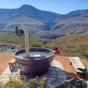 Akasha Mountain Retreat | A Beautiful Mountain 1 Weeknight Getaway for Four