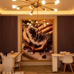 The Amethyst Day Spa | Environ Full Facial Incl a Swedish Back, Neck, Shoulder Massage and Lunch For 1
