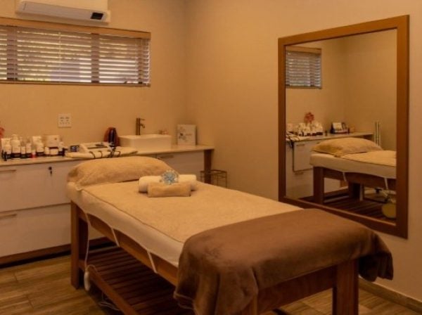 The Amethyst Day Spa | Environ Full Facial Incl a Swedish Back, Neck, Shoulder Massage and Lunch For 1