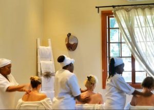 Mangwanani Birchwood - Boksburg | The 90 Min Dusk Delight Package for 2 Incl Bubbly