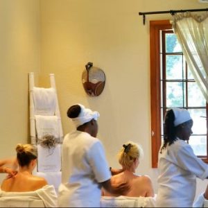 Mangwanani Birchwood - Boksburg | The 90 Min Dusk Delight Package for 2 Incl Bubbly