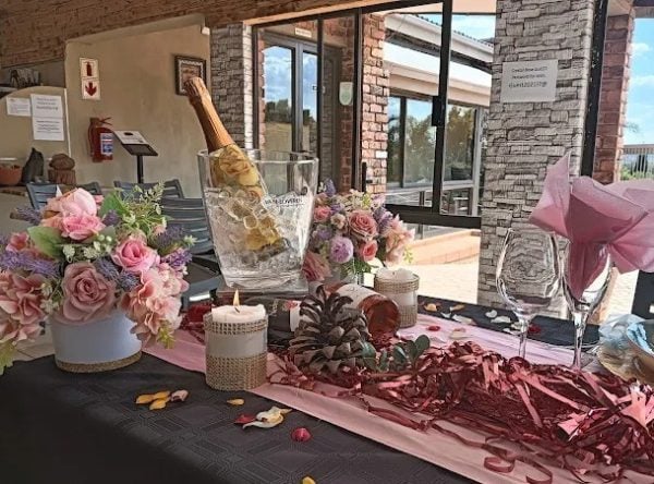 The Crystal Rose Lodge and Spa | 1 Nights Stay incl Spa Treatments and a Romantic Dinner for 2
