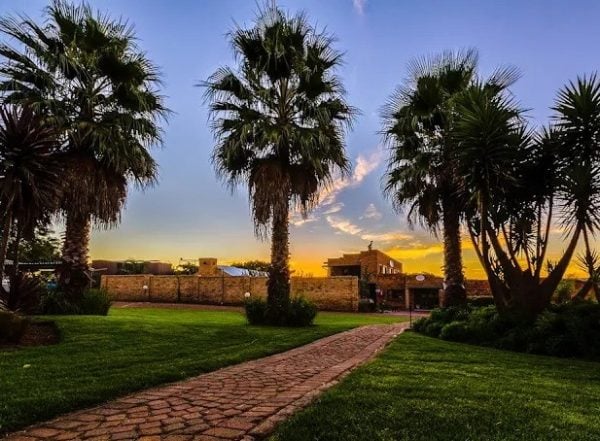 The Crystal Rose Lodge and Spa | 1 Nights Stay incl Spa Treatments and a Romantic Dinner for 2