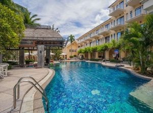 Travel Creationz | 7 Nights in Phuket, Thailand for 2 Incl Breakfasts And A Cabaret Show