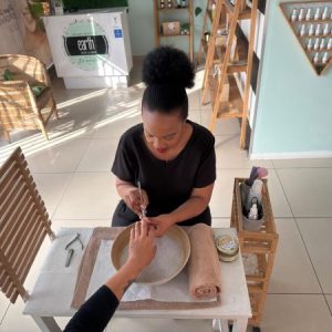Earth Body & Skin | Express Vegan Manicure and Pedicure with Polish