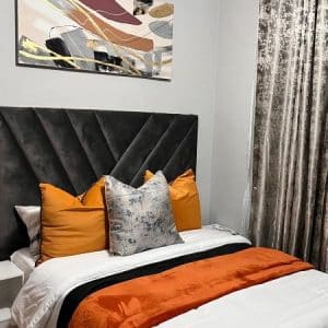 Vee Fab Beauty and Spa | An Overnight Stay With A Relaxing Massage For 2 Incl Breakfast or Lunch