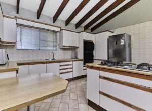 Medtech Wellness Spa | Luxury Night Away for 2 Incl A Full Body Massage and A Delicious BBQ Dinner