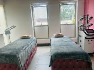 Skeendip | Body Contouring for 1 Incl Fat Freezing, Cavitation, Radio-Frequency And Laser Pad