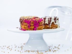 XO Cronuts | 2  Dbl Cronut Milkshakes + 2 Free Cronuts Or 4 Gourmet Filled Cronuts + 2 Free Cronuts