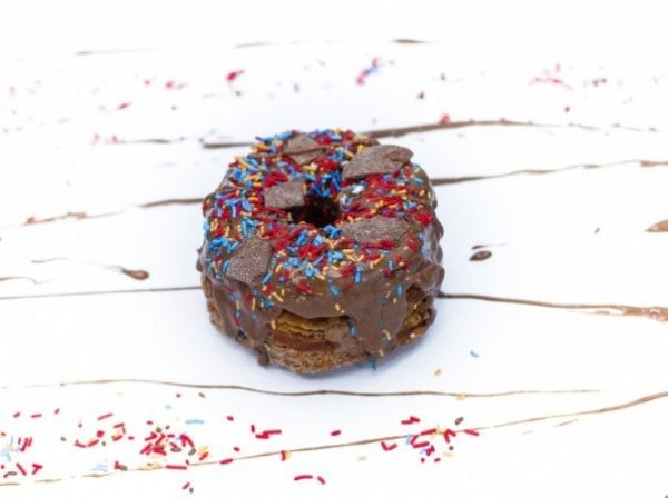 XO Cronuts | 2  Dbl Cronut Milkshakes + 2 Free Cronuts Or 4 Gourmet Filled Cronuts + 2 Free Cronuts